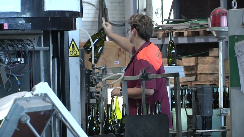 Pramonininkai skambina pavojaus varpais – artėja krizė