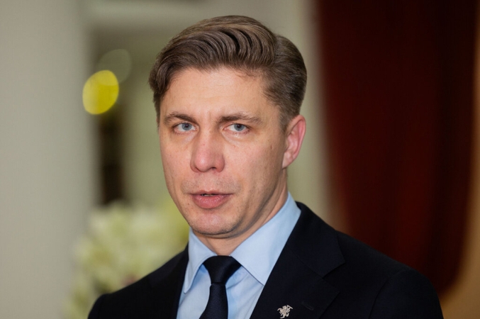Mindaugas Sinkevičius: nepaisant įtarimų, Gintautas Paluckas gali dirbti LSDP frakcijoje Seime