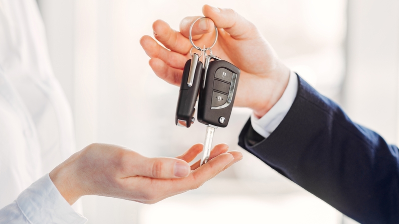 Už gautas II pensijos pakopos lėšas pirksite automobilį? „Regitra“ paaiškino, ką svarbu žinoti