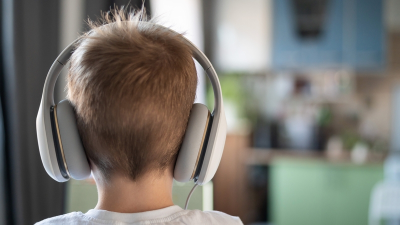 Autizmo atvejų daugėja? Specialistai paaiškino tikrąją priežastį