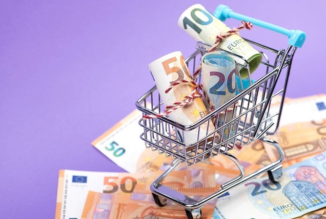Ekonomistai: BVP augimą stabdė ne tik šalta žiema