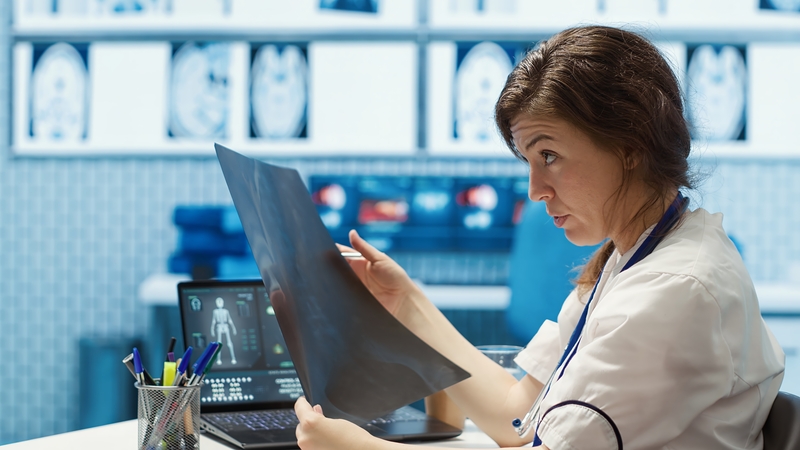 Šokiruojanti klaida: dirbtinio intelekto diagnozė sukėlė paniką ligoninėje
