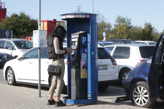 Jau netrukus pajūryje įsigalės automobilių stovėjimo rinkliavos pokyčiai