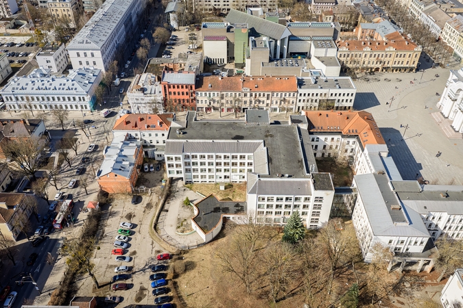 Turtas: planuojama parduoti gydymo įstaiga sudaro vientisą beveik 1,7 ha kvartalą.