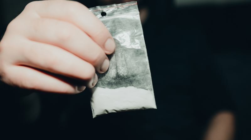Prokuratūra: kvaišalus iš užsienio besisiuntusiam vyrui siūloma taikyti priverstinį gydymą