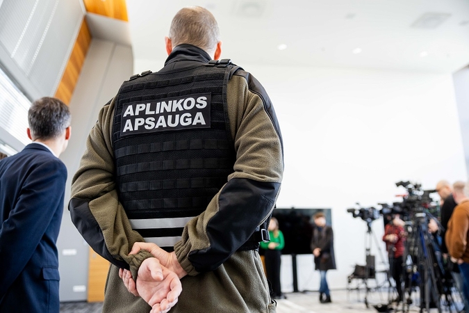 Seimas linkęs pritarti: ar aplinkosaugininkai neteks teisės tikrinti automobilių taršą?