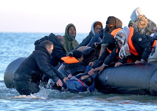 JK ir Prancūzija pasirašė trejų metų sutartį dėl nelegalių migrantų srautų stabdymo