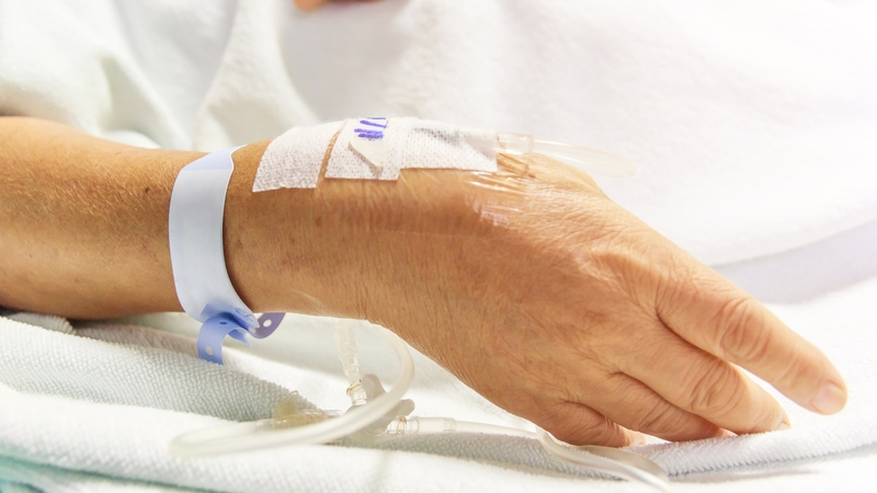 Medikai įspėja: šie simptomai gali slėpti vėžį