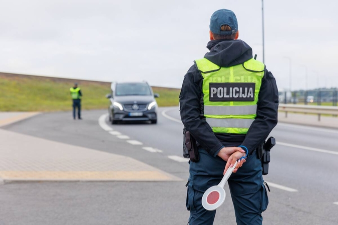 Policija pranešė apie reidus gegužę