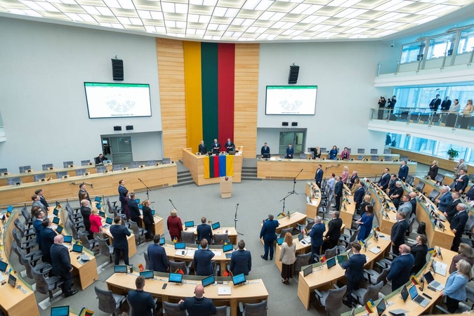 Ar visuomenė iš politikų vis dar gali tikėtis skaidrumo?