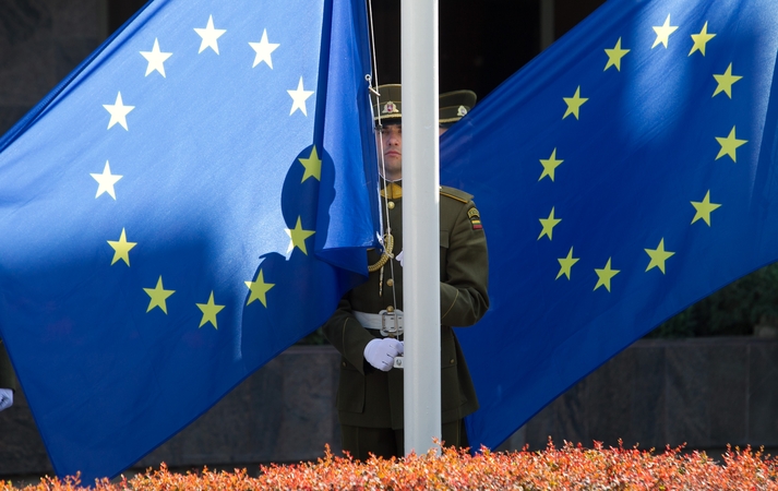 Europos dienos išvakarėse Vilniuje bus iškilmingai pakelta ES vėliava
