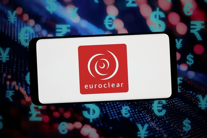 Rusijos teismas nurodė „Euroclear“ grupei sumokėti 230 mlrd. dolerių už įšaldytą turtą