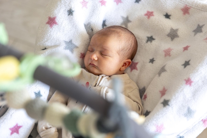 Į Romą skridusiame lėktuve moteris pagimdė berniuką