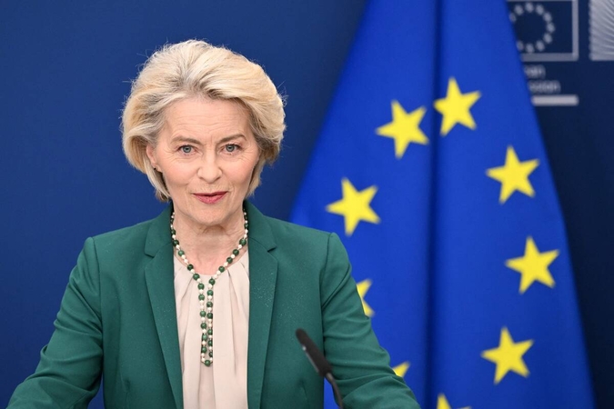 Von der Leyen: ES svarsto galimybę vėlinti vaikų naudojimąsi socialiniais tinklais