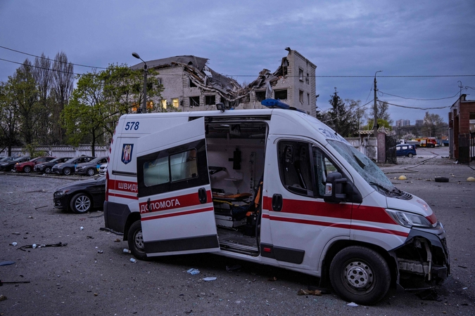 Ukrainoje jau žuvo daugiau kaip septyniolika tūkstančių civilių