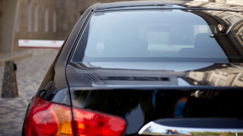 Automobilyje rastas vyro kūnas