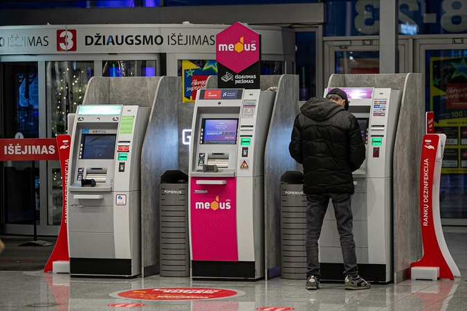 Šimkus: Lietuvoje reikia dar bent 50 bankomatų