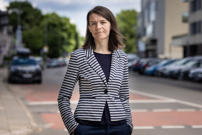 Situacija: M. Jurkutė pastebi, kad dažniausiai priekabiauja galią turintis vyras.
