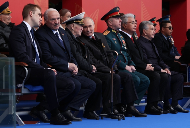 Rusija ir Ukraina apsikeitė kaltinimais dėl paliaubų pažeidimų