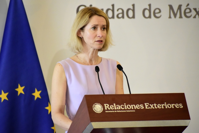 ES diplomatijos vadovė ragina nutraukti kubiečių „kontrolę ir izoliaciją“