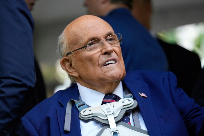Buvęs Niujorko meras Giuliani paguldytas į ligoninę, jo būklė kritinė