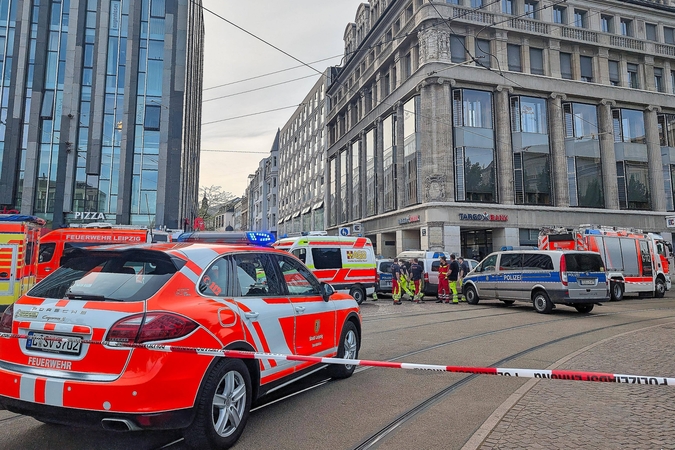 Į minią Leipcige įsirėžė automobilis: yra žuvusiųjų
