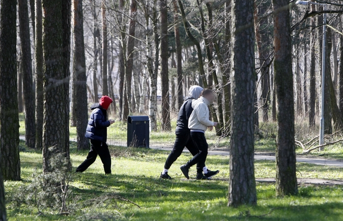 Tyrimas: pareigūnai turės daug klausimų ne tik įtariamiems paaugliams, bet ir jų tėvams.