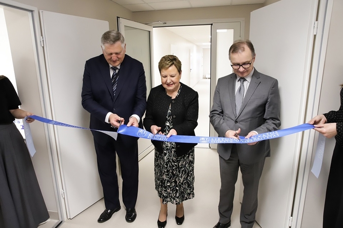 Naujos galimybės tyrimams: atverta atnaujinta Onkologijos instituto Onkologijos mokslo laboratorija
