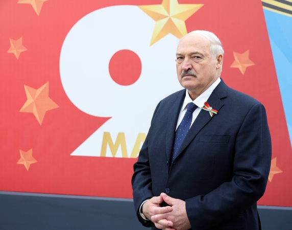 Lukašenka rengiasi karui?
