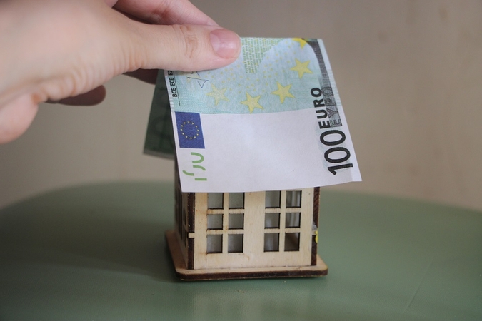 Šimkus: ECB palūkanų didinimas birželį būtų protingas žingsnis