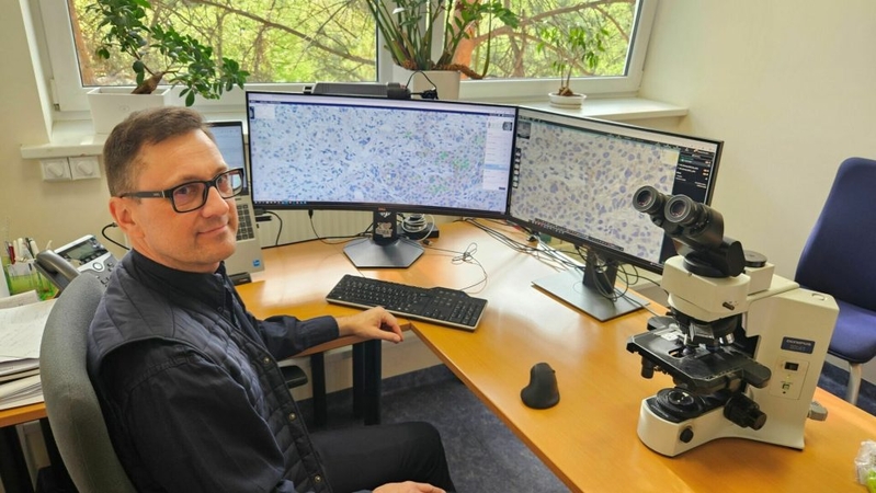 Pagalba: „Žmogaus akis negali nuosekliai aprėpti tiek daug duomenų, kokį per trumpą laiką išanalizuoja DI, todėl jis padeda greičiau priimti labiau pagrįstus sprendimus, svarbius parenkant pacientui efektyviausią gydymą“, – pastebi D. Petroška.
