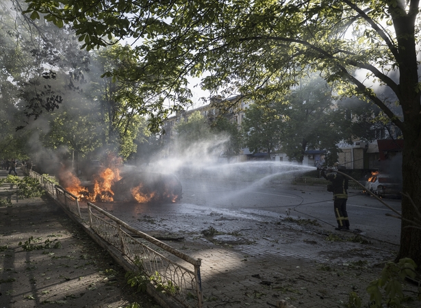Ukrainos Chersono srityje per rusų išpuolius buvo sužeistas 21 žmogus