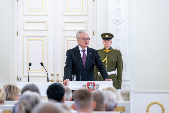 Už nuopelnus motinystei, globai ir rūpybai apdovanotos šešios dešimtys tėvų bei globėjų