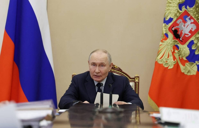 Kremlius: Putinas pasiruošęs derėtis su europiečiais, tačiau pirmo žingsnio nežengs