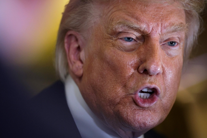 Donaldas Trumpas po susitikimo su Xi Jinpingu įspėja Taivaną dėl nepriklausomybės siekio