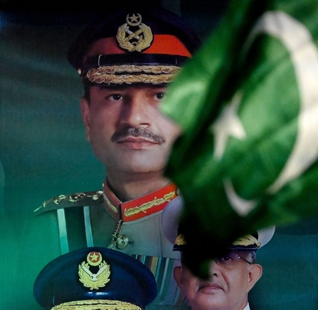 Saugumo šaltiniai: Pakistano kariuomenės vadas išvyko į Iraną