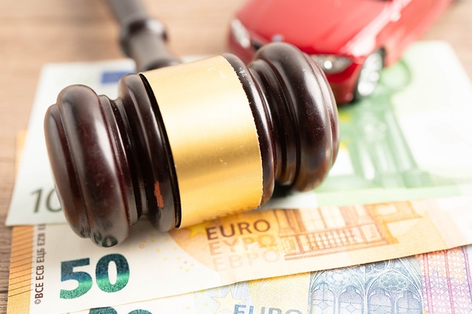 Teismo verdiktas „EM System“: lėšos įšaldytos pagrįstai?
