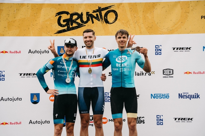 Dakaro ralį įveikęs Jurkevičius iškovojo skambų titulą dviračių sporte – tapo Lietuvos čempionu