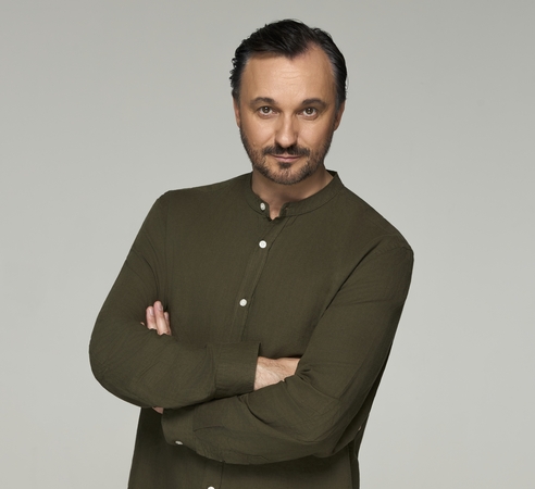 Atmintis: aktorius E. Kvoščiauskas, parengęs dokumentinio teatro pasakojimą „Babytė, kurią vadino bandite“, pasakoja jo močiutės – partizanės, ryšininkės, tremtinės – istoriją. 