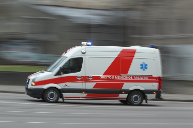 Tragiška avarija Biržų rajone:  susidūrus dviem automobiliams žuvo vairuotojas