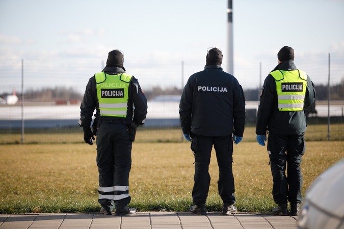 Laiškuose rusų kalba – grasinimai: mokyklų, stoties, oro uosto pastatai – užminuoti ir sprogs