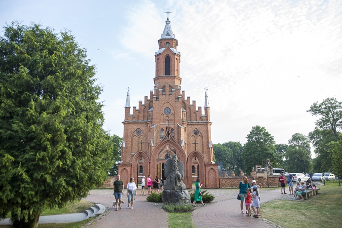 Birželio 29-oji – Šv. Petro ir Povilo diena