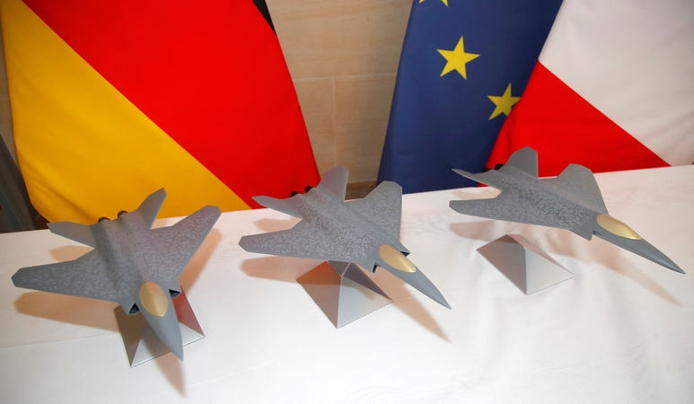 Atšaukus projektą FCAS, naują naikintuvą kurti planuoja imtis aštuonios įmonės
