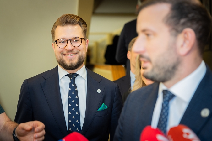 Lukas Savickas (kairėje) ir Virginijus Sinkevičius
