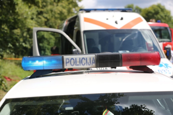 Policija