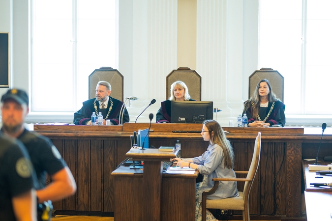 Apeliacinis teismas atvėrė buvusių „Snoro“ akcininkų baudžiamąją bylą