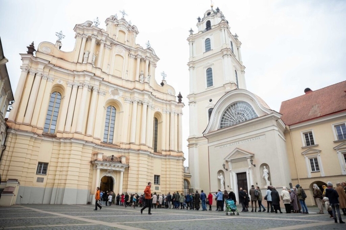 Šv. Jonų bažnyčioje atvertos vientiso XVIII amžiaus tapybos ansamblio freskos