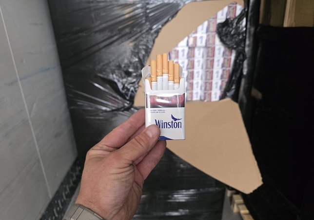 Karmėlavoje sulaikyta 2 mln. eurų vertės nelegalių cigarečių siunta