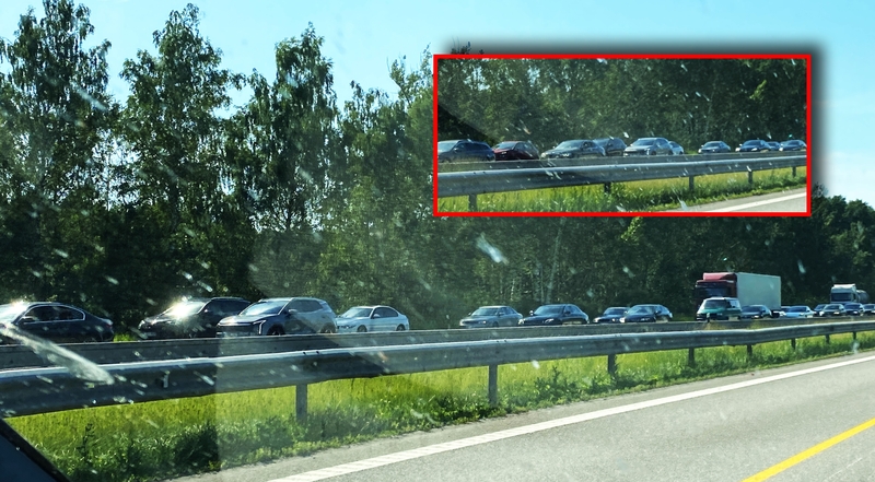 Iš pajūrio grįžtantys vairuotojai pateko į spąstus: magistralėje nusidriekė kilometrinės eilės