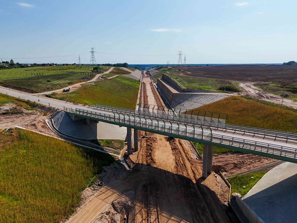 Vietoj geležinkelio pervažos – automobilių tunelis